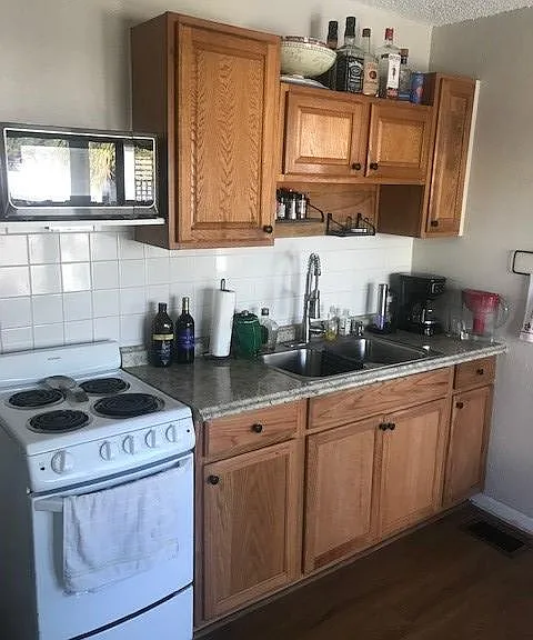 32 S Oleander Ave — Photo 10