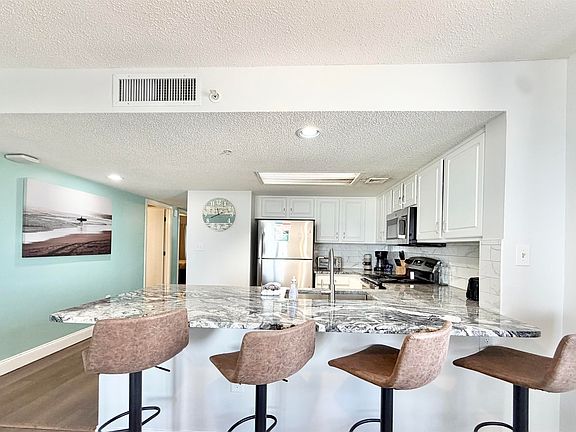 2nd image of 205 74th Ave. N #1101