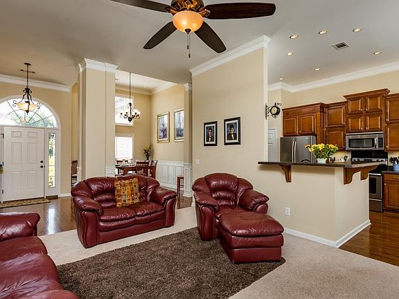 5th image of 1036 Pittman Dr