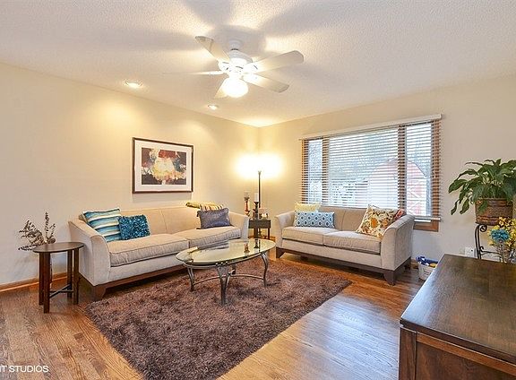 2nd image of 1685 Highland Ave