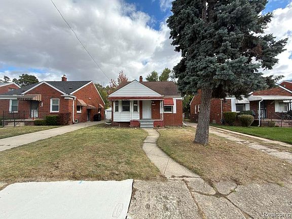 5th image of 19758 Prairie St