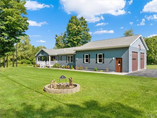 120 Hidden Pond Rd, Ilion, NY 13357