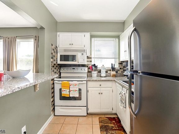 5th image of 100 Pierson Miller Dr #D21-21