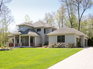 15400 Tillinghast Cir, Augusta, MI 49012