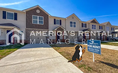 100 River Grass Dr Photo 1
