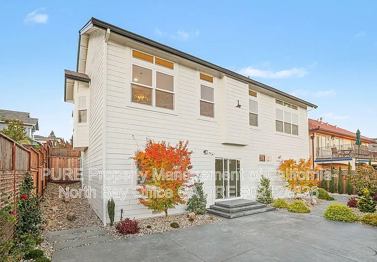 1920 Fountainview Cir — Photo 29