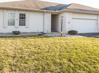 2545 Lake Vista Dr, Toledo, OH 43614