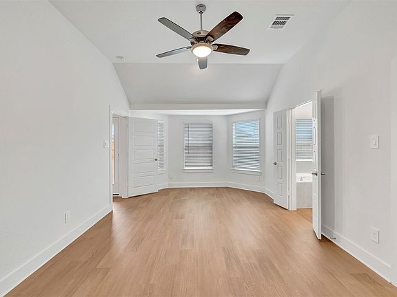4th image of 21314 Villa Spruce Ln