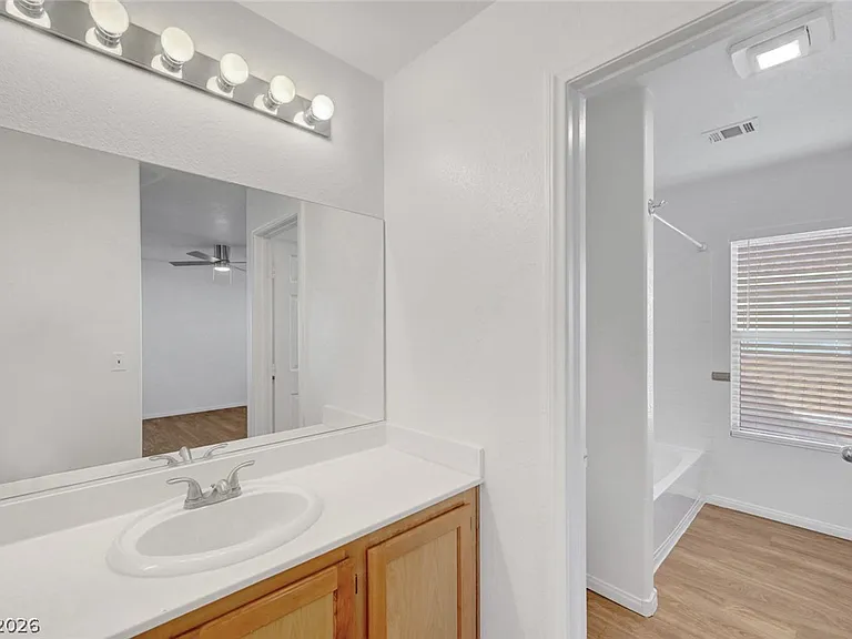 1453 Morro Creek St — Photo 36