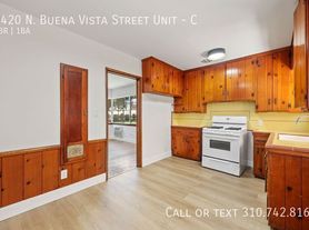 2420 N Buena Vista St