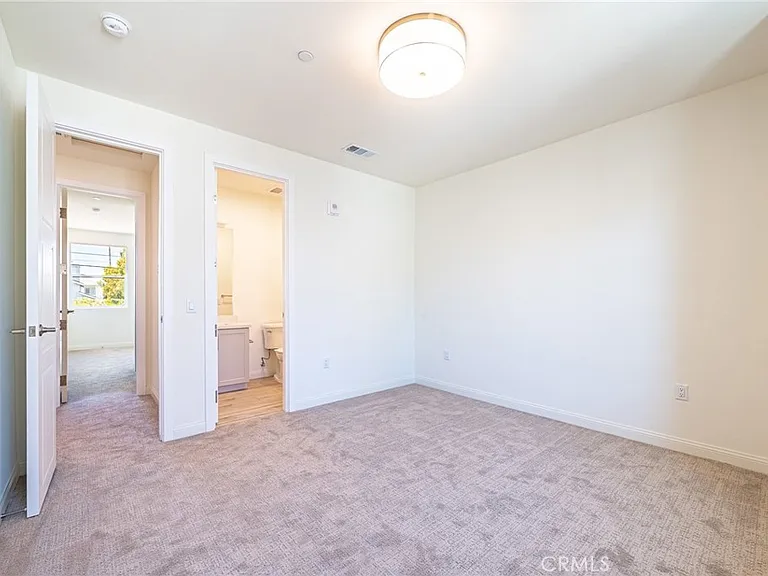 190 N New Ave #4 — Photo 17