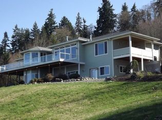 975 E Simmons Rd, Port Angeles, WA 98362
