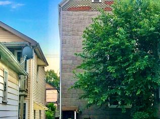 937 W 33rd Pl #3F, Chicago, IL 60608