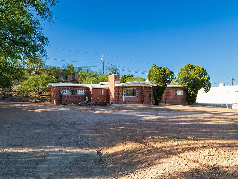 535 N Cimarron St — Photo 47