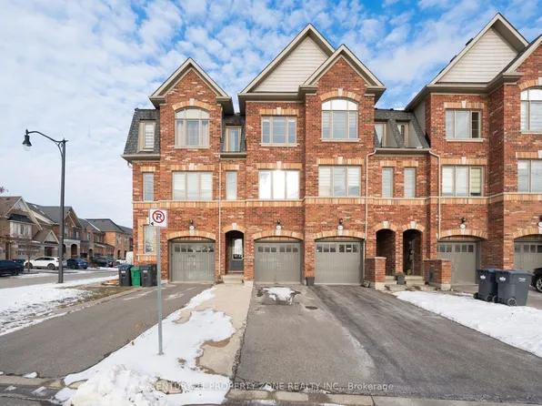 29 Pennycross Cres #4, Brampton, ON L7A 4M1
