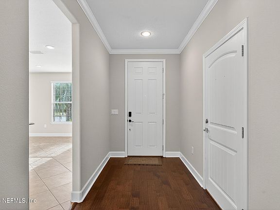3rd image of 203 WOODHURST Drive