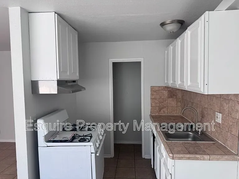 620 Cuesta Del Mar Dr #3 — Photo 6