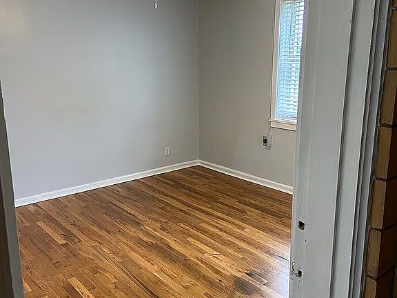 2nd image of 104 Kenna Dr