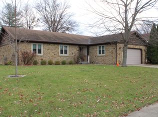 317 Old Farm Rd, Danville, IN 46122