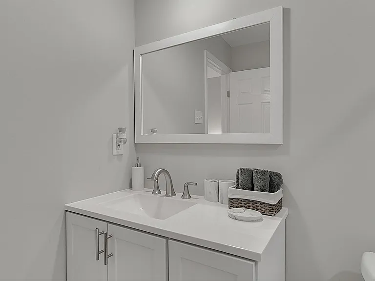 2922 Clover Valley Dr — Photo 17