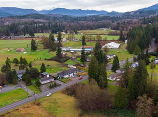 17624 Engebretsen Rd, Granite Falls, WA 98252