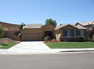 28082 Juniper Tree Ln, Menifee, CA 92585