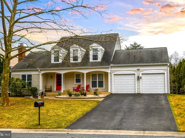 20712 Aspenwood Ln, Gaithersburg, MD 20886