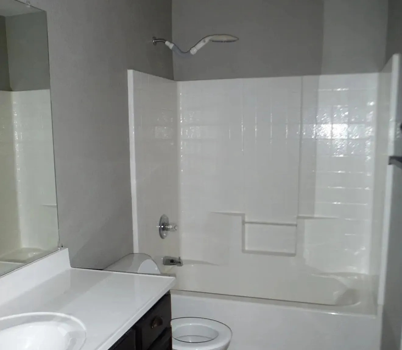 3 bed, 1743 sqft, $2,200 — Photo 2