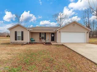 142 Button Wood Dr, Lexington, TN 38351