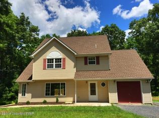 17 Sumner Dr, East Stroudsburg, PA