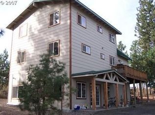 53 N Meadows Ct, Wamic, OR 97063