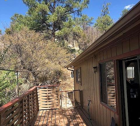 South Side Deck & Backyard