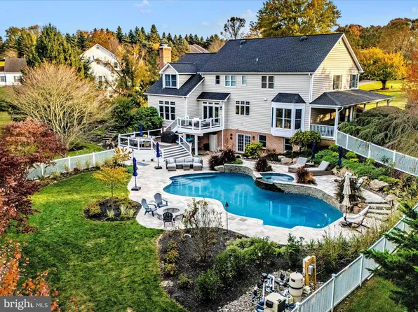 2801 Sommersby Rd, Mount Airy, MD 21771