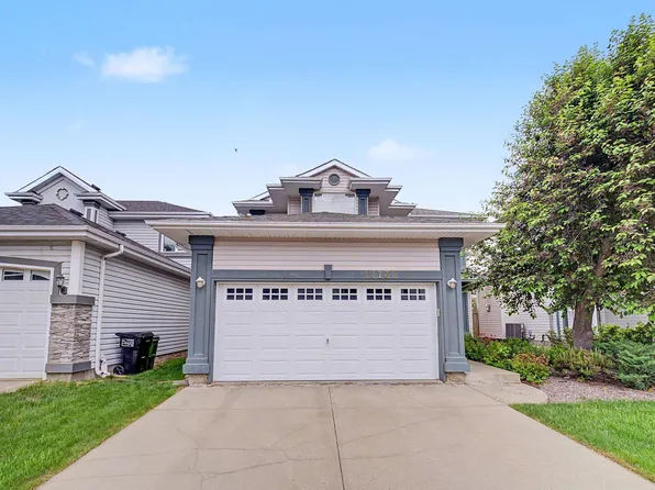 11732 10th Ave NW, Edmonton, AB T6J 7A6