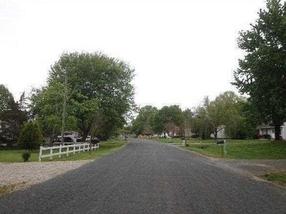 4th image of 8422 Clear Meadow Ln