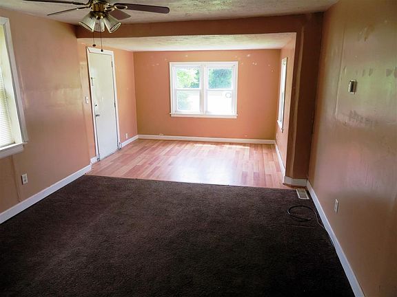 3rd image of 632 Trenton Ave