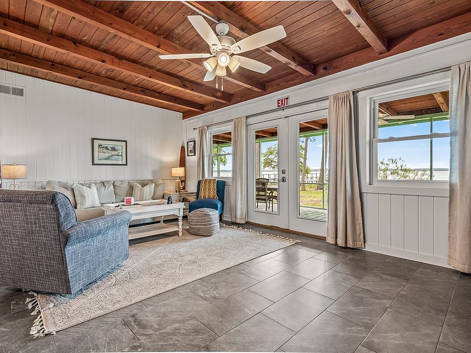 1st image of 2669 Surf Rd