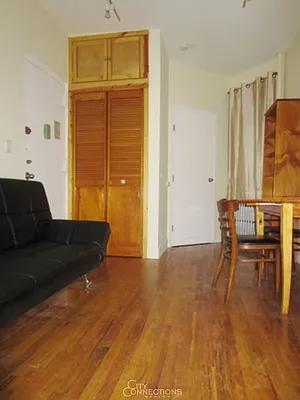 Rented by City Connections Realty | media 5