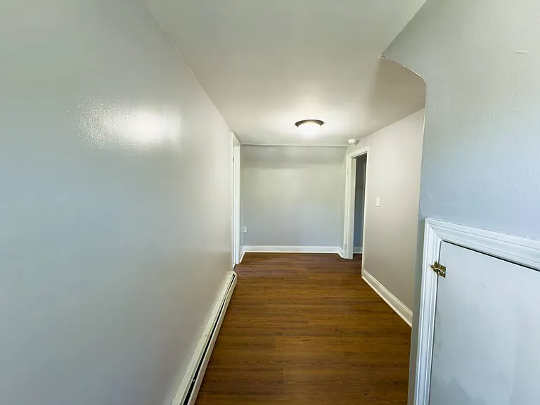 69 McArthur Rd — Photo 8