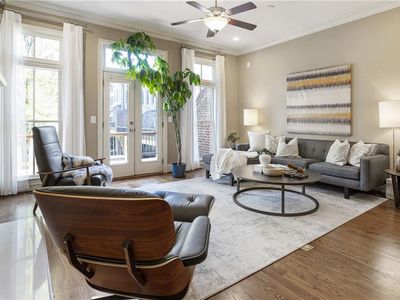 25 High Gate Trl, Decatur, GA, 30030