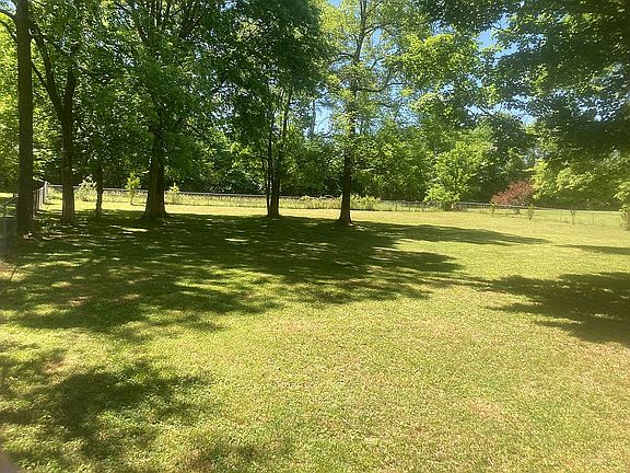 5th image of 6122 Sherwood Dr