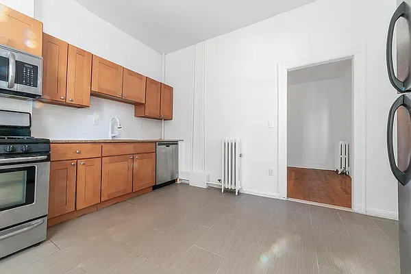 Rented by 346 Realty Group LLC | media 5