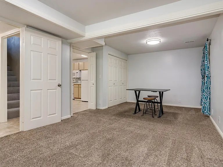 759 E Autumn Field Dr — Photo 8