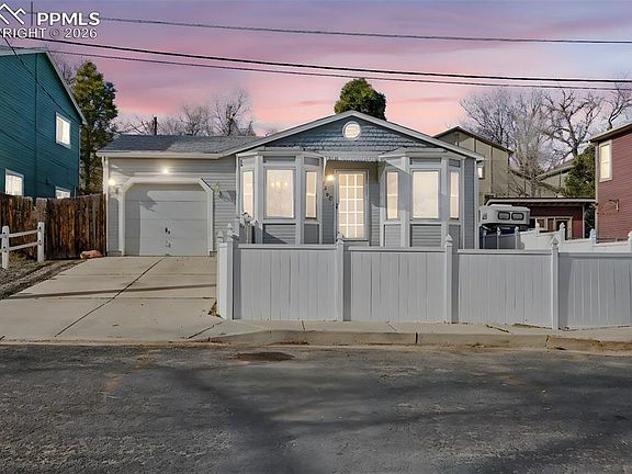 4th image of 1308 Race St