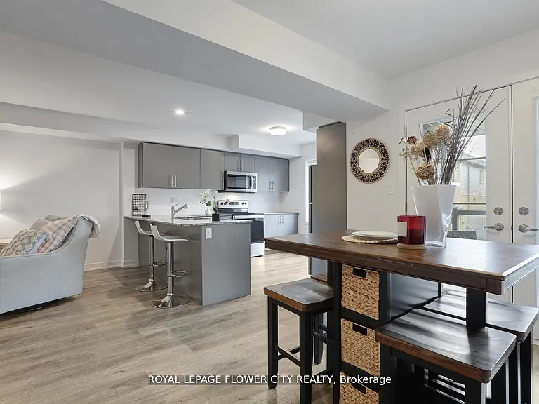 205 W Oak Trl #16 — Photo 10