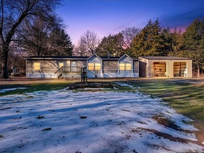 939 County Road 2110, Ivanhoe, TX, 75447