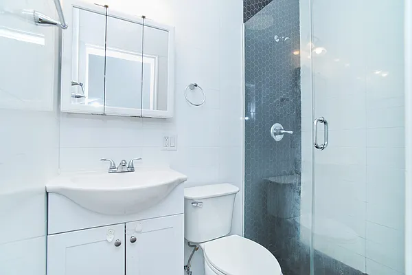 Rented by Living New York | media 30