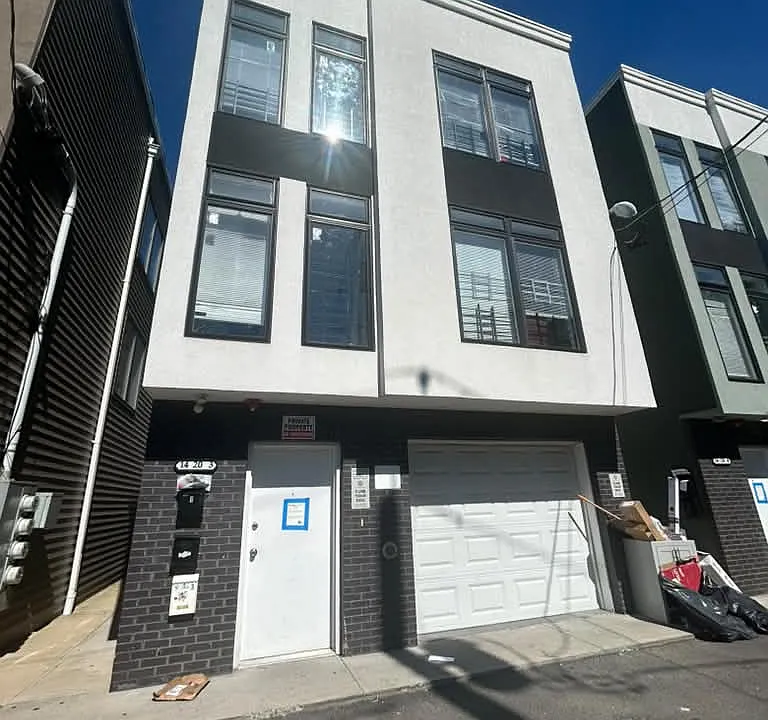 14-20 Arlington St #1