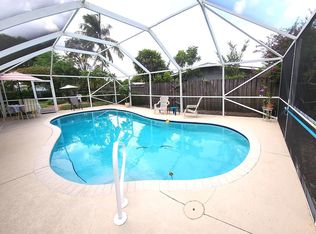 808 SE Ocean Ave, Stuart, FL 34994