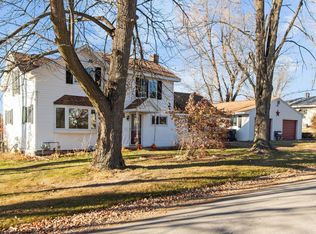 211 N Briggs St, Hortonville, WI 54944